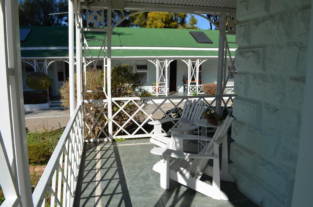 Adley House Bed & Breakfast Oudtshoorn Exterior foto