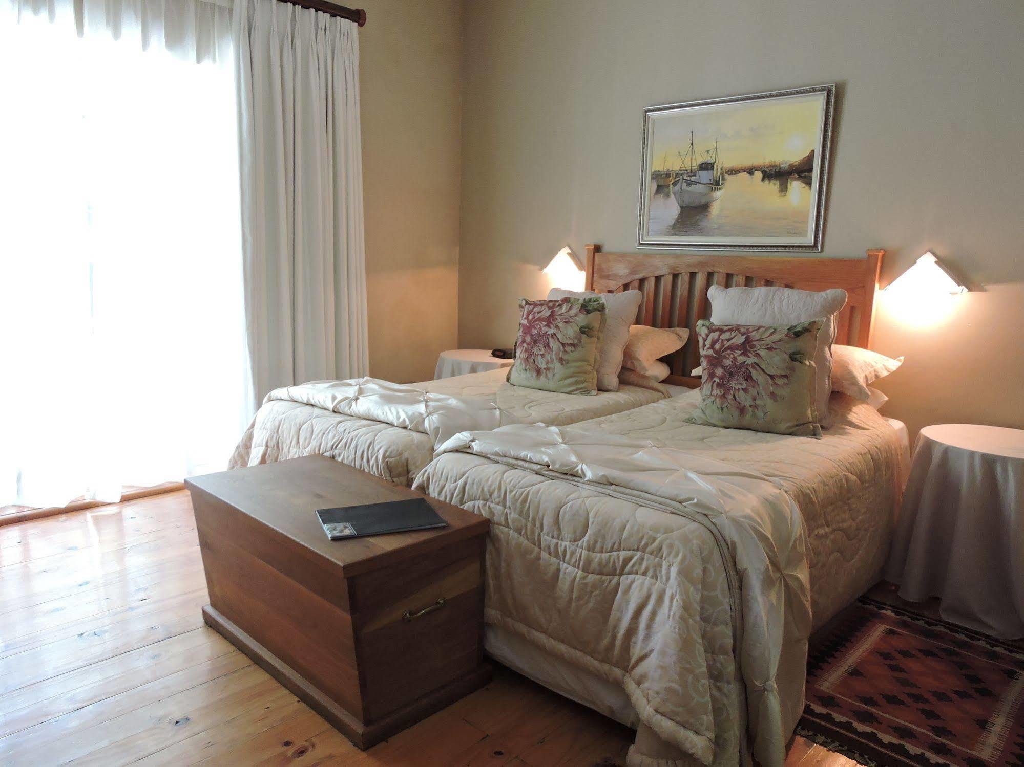 Adley House Bed & Breakfast Oudtshoorn Exterior foto