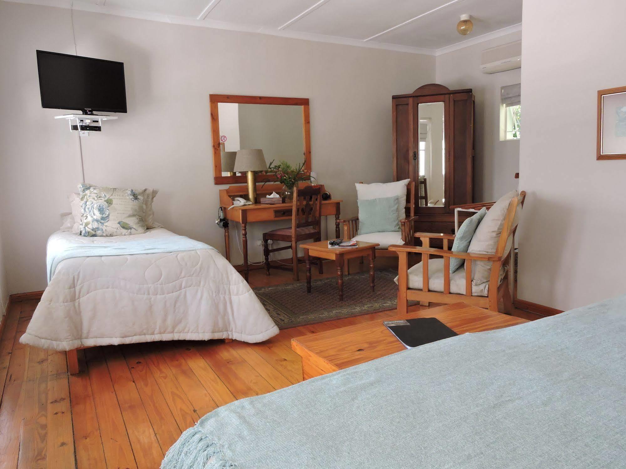 Adley House Bed & Breakfast Oudtshoorn Exterior foto
